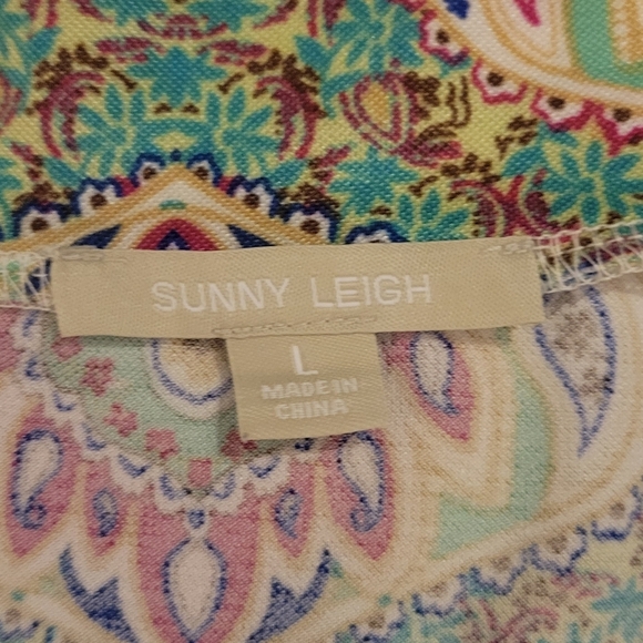 Womens L Sunny Leigh Top - Picture 2 of 9